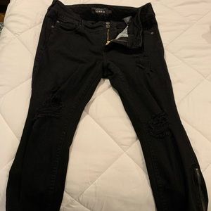 Torrid size 16 distressed black skinny jean